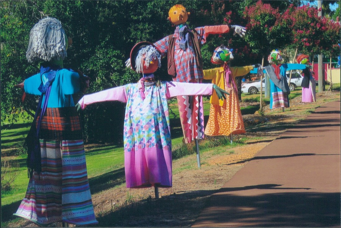 Bibbulmun Track - Scarecrows - Balingup